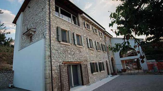 Primo edificio in Italia “Minergie Ammodernamento" a Valpolicella: uso di finestre per tetti Roto per la riuscita di un progetto ambizioso.